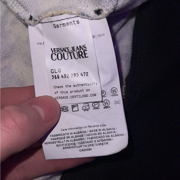 Versace Crew Neck - Picture 5 of 5